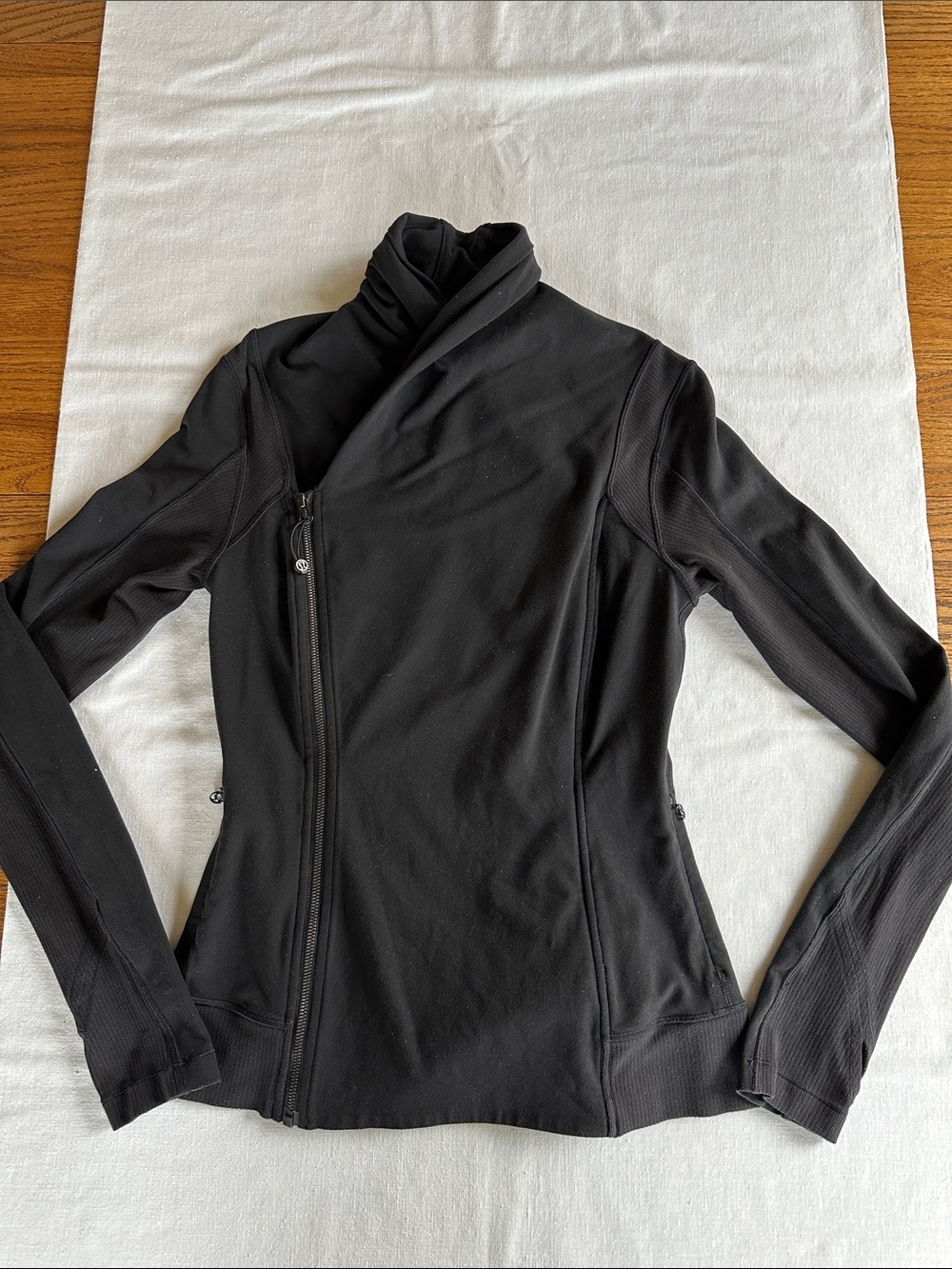 Lululemon Bhakti Yoga Jacket Black 8